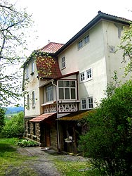 Frontansicht des Hauses